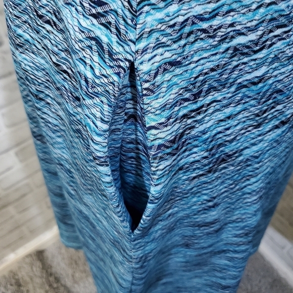 MPG Sleeveless Travel Dress.  Size S - Picture 5 of 9